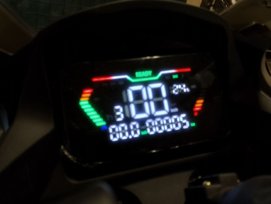 Электромотоцикл BMW RR rest